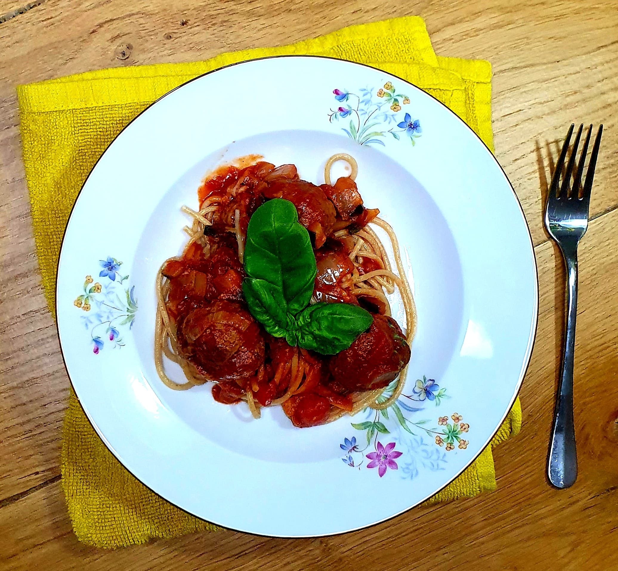 Spaghetti & Meatballs