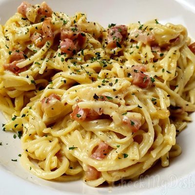 spaghetti-wit bord